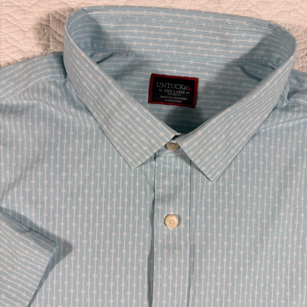 UNTUCKit Mens 3XL Relaxed Fit SS Buttoned Shirt Blue Nylon Performance‎ Stretch